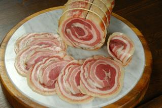 PANCETTA ARROTOLATA                 STAGIONATA A FETTE S726